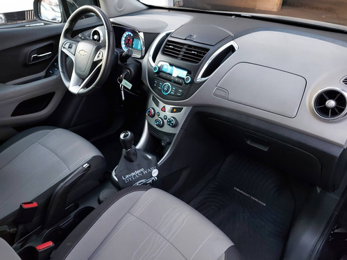 Imagen 11 de 16 de Chevrolet Tracker 1.8 Ltz 4x2 Manual