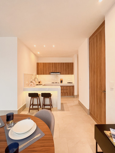 Departamento En Renta En Merida, Temozon Norte. 2 Habitaciones Y Amueblado