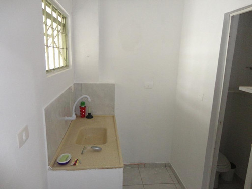 Casa Com 1 Dormitório Para Alugar, 45 M² Por R$ 700,00/mês - Belém - São Paulo/sp - Ca0123