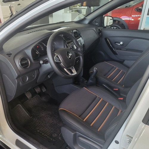 Imagen 12 de 15 de Stepway Intense 1.6 En Stock (ev)