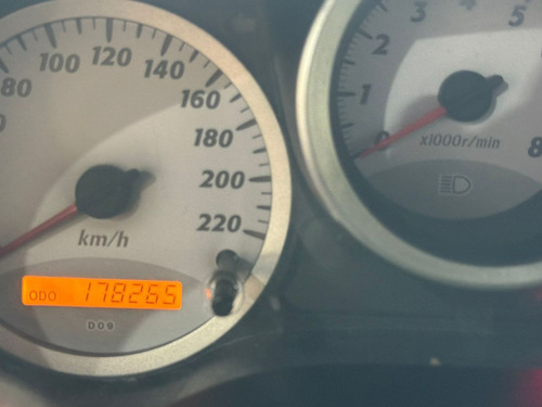 Toyota RAV4 2.0 4X4 16V Gasolina 4P Automático