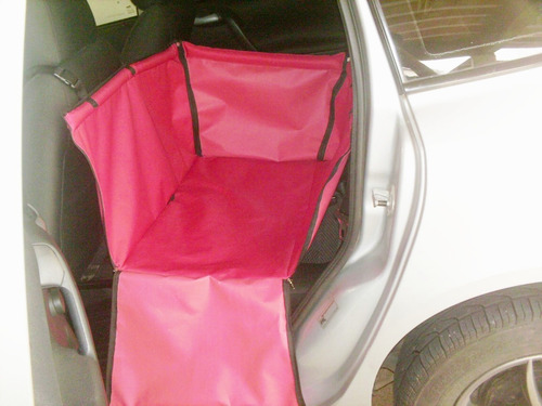 Capa / Protetora Para Carros M- Acompanha Cinto De Segurança