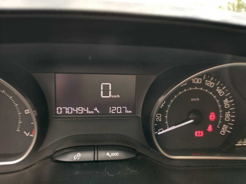 Peugeot 208 1.5 Allure Touchscreen 2014