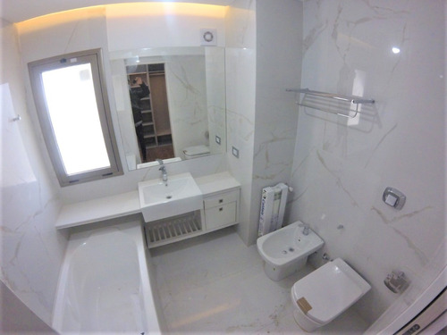 Imagen 11 de 14 de Piso 4 Ambientes De Categoria // Venta // Ramos Mejia