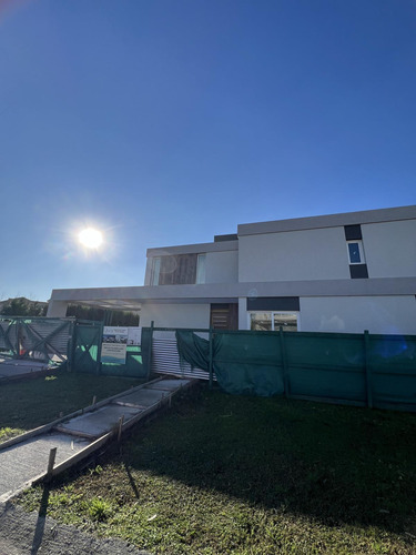 Casa En Venta En Santa Ines