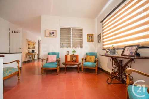 Venta Casa Laureles A Una Cuadra Y Media Del Primer Parque Excelente Ubicación