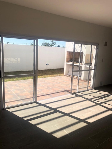 Imagen 4 de 14 de Duplex San Ignacio Manantiales