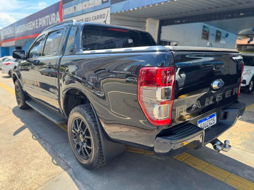 Ford Ranger 2.2 Black Cab. Dupla 4x2 Aut. 4p Automática sequencial