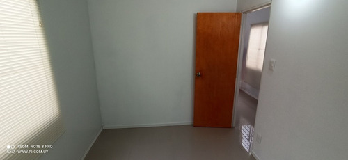 Alquiler Casa En Lezica 2 Dormitorios A Estrenar.