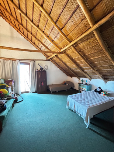 Oportunidad Única Para Inversores Casa A Reciclar Con Vista Al Mar En Zona Top De Punta Del Diablo