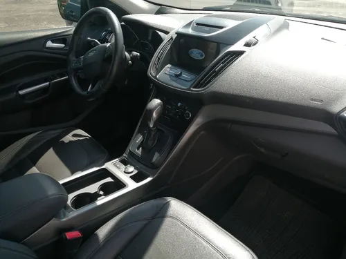 Ford Escape 2.5 S Plus At