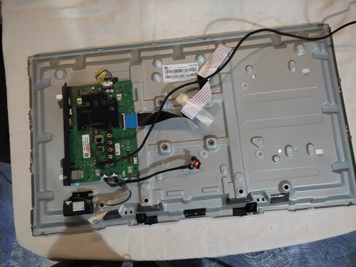 Pantalla Samsung Un32t4310af Para Piezas O Refacciones (Usado)