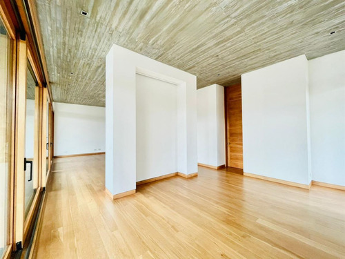 Arriendo Fabuloso Penthouse/2 Suite/3 Estac./ S.c Apoquindo