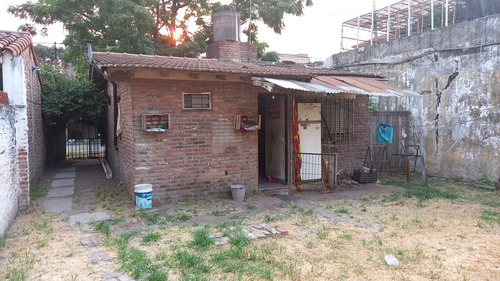 El Palomar Casa Fte De 3 Ambientes Y Fdo Casa De 3 Ambientes F: 8821