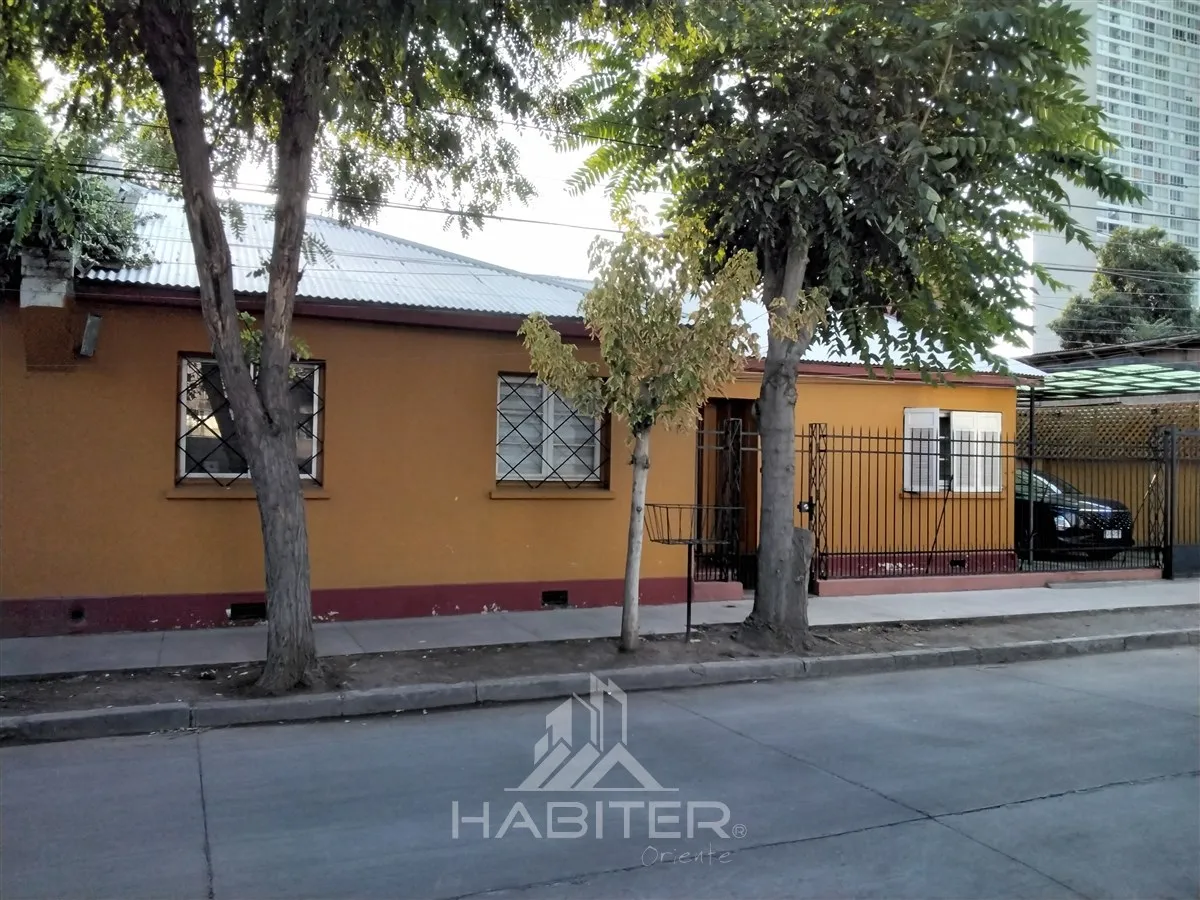 Imagen 1 de 26 de Casa En Venta De 6 Dorm. En Estación Central
