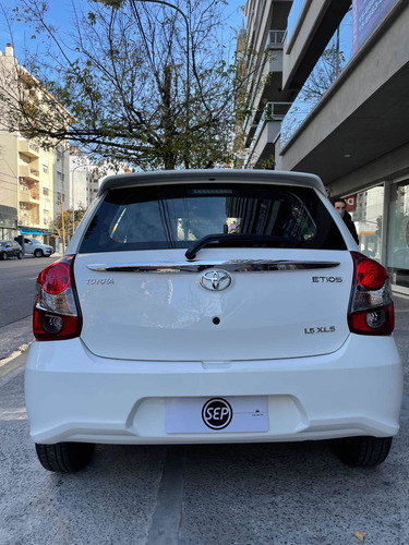 Imagen 14 de 23 de Toyota Etios Xls At 0km 2022