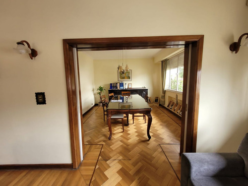 Venta Casa Tipo Chalet Centrica En Comodoro Rivadavia