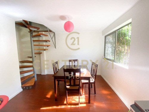 Imagen 5 de 23 de Se Vende Casa En Vitacura, Pasaje Cerrado