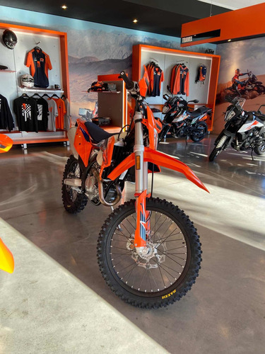 Imagen 17 de 19 de Ktm 500 Exc-f Hard-hitting Accuracy Solo En Gs Motorcycle