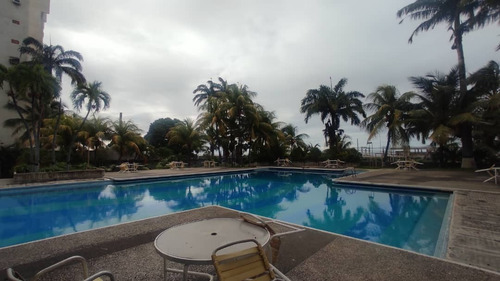 Imagen 9 de 12 de Best House Vende Excelente Apartamento En Caraballeda, La Guaira.