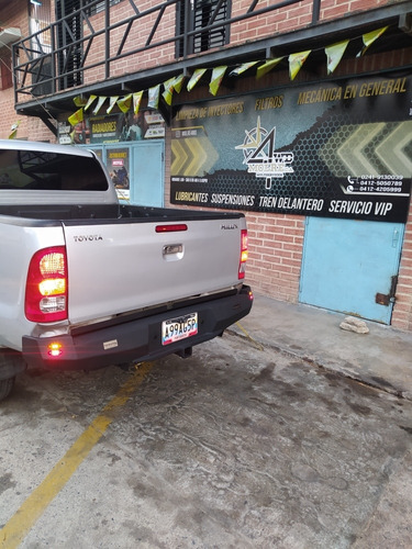 Parachoque Trasero Premium Viper Para Hilux Kavak 2006-2018