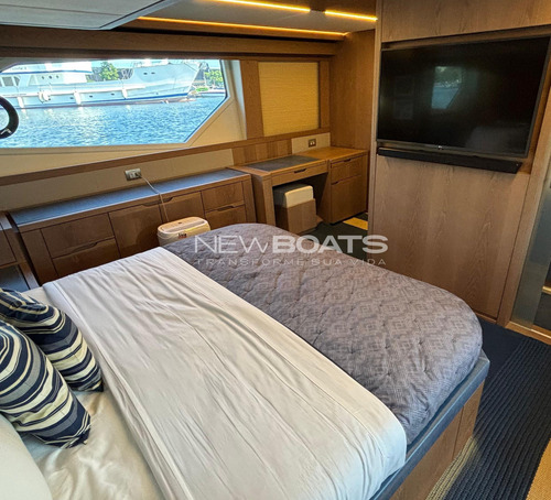 Intermarine 62 Ñ Azimut Schaefer Ferretti Princess