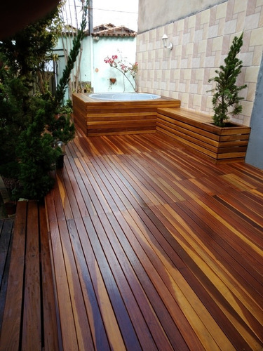 Imagem 1 de 5 de Decks E Pergolados