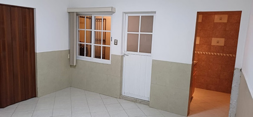 Edificio En Venta Con 4 Departamentos