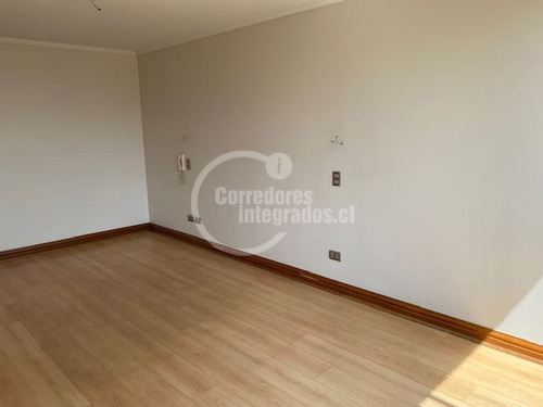 Departamento En Venta De 4 Dorm. En Las Condes Los Militares