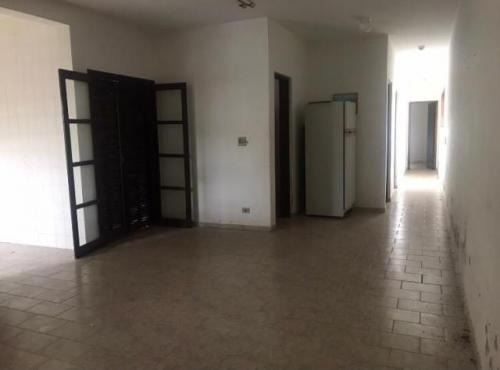 Imagem 3 de 14 de Casa Espaço Para Piscina Casa Caseiro Lado Praia Itanhaém/sp