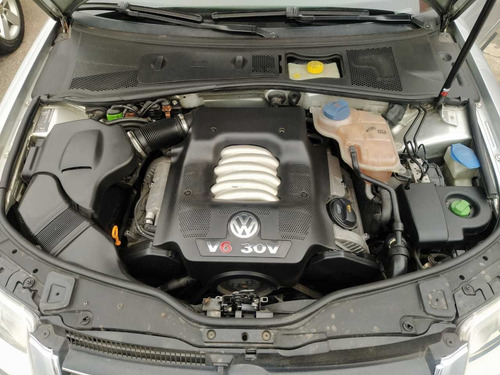 Volkswagen Passat 3.0 V6