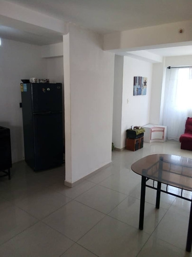 Imagen 4 de 10 de Venta De Apartamento En Conjunto Las Carolinas, Turmero / 0412-5961332