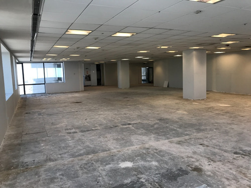 Oficinas En Alquiler | San Martín 300, San Nicolás, Caba | Pisos 17, 18, 29 Y 30 - 3.023 M²
