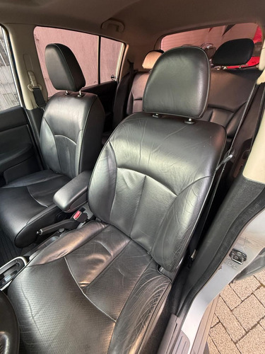 Nissan Tiida SL 1.8/1.8 Flex 16V Aut.