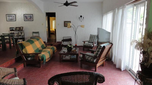 C.c. Los Cardales 1 Planta 3 Dorm. Buen Jardín Y Pileta. U$s 136.000.-
