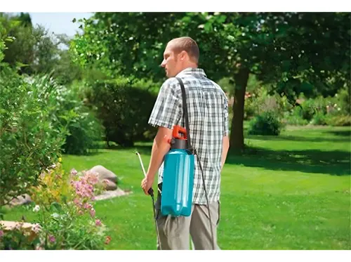 Fumigadora 5lt Manual Gardena Color Celeste