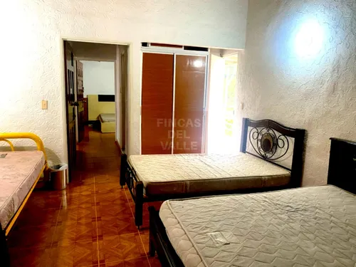 Calima, 1.501 M2, Finca En Venta