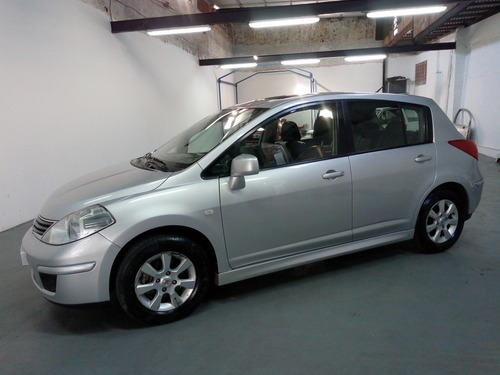 Nissan Tiida 1.8 Tekna 5 P 2013