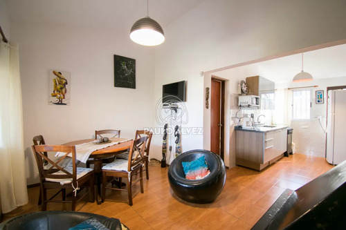 Casa En Alquiler Temporal, En Piriápolis, Ideal Para Disfrutar En Familia, Piscina Climatizada, Predio Cercado.