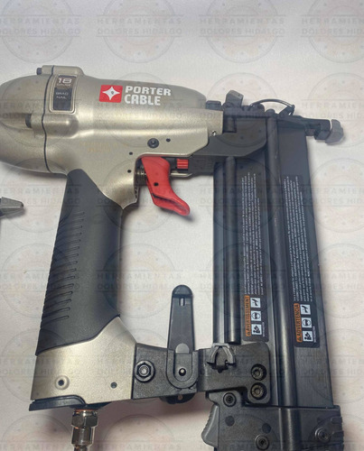 Juego De Clavadoras Neumáticas Portercable Calibre 18 Y 23. (Usado)