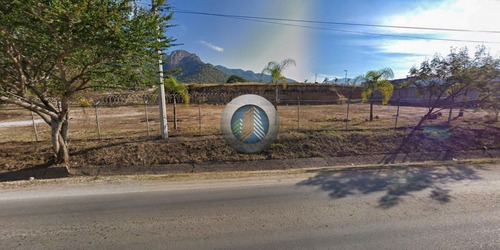 Terreno A Pie De Carretera En Corredor Malinalco- Chalma