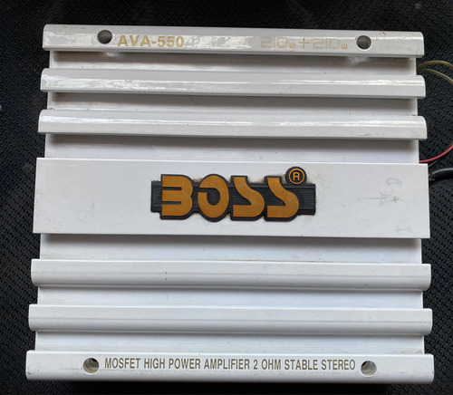 Amplificador Boss Modelo Ava-550