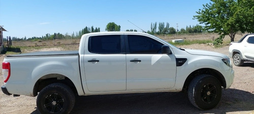 Imagen 3 de 5 de Ford Ranger 2015 2.2 Cs 4x2 Xl Safety Tdci 125cv