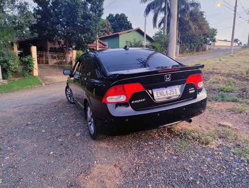 Honda Civic 1.8 Lxl Couro Flex 4p