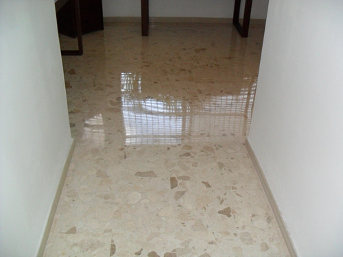 Imagen 4 de 10 de Pisos Granito Y Marmol Emplomado Diamantado Y Cristalizado