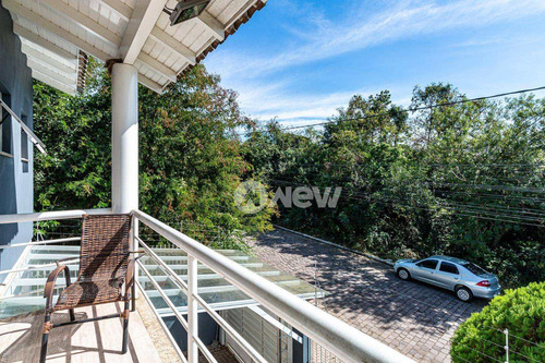 Casa Com 3 Dormitórios À Venda, 158 M² Por R$ 690.000,00 - Canudos - Novo Hamburgo/rs - Ca3847