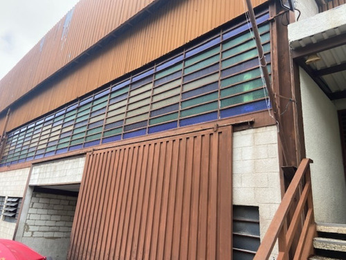 Imagen 1 de 24 de Se Vende Galpon Industrial 2422m²t-1753m²c-5 Ofc+20p.trabajo+10b+50p+p.electrica-guaicay-es