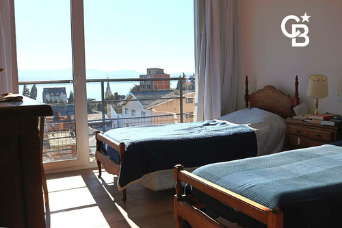 Imagen 9 de 19 de Venta Departamento - Tiscornia Al 300 2do Piso - Centro - Bariloche - Maravillosa Vista Al Lago