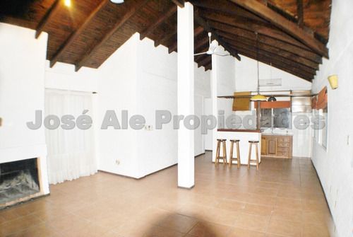 Imagen 3 de 11 de En Venta Chalet De 3 Dormitorios Colonia Del Sacramento