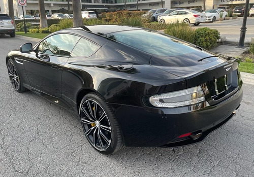 Imagen 4 de 13 de Aston Martin Db9 Carbon